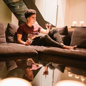 Meet your Posher, Italo